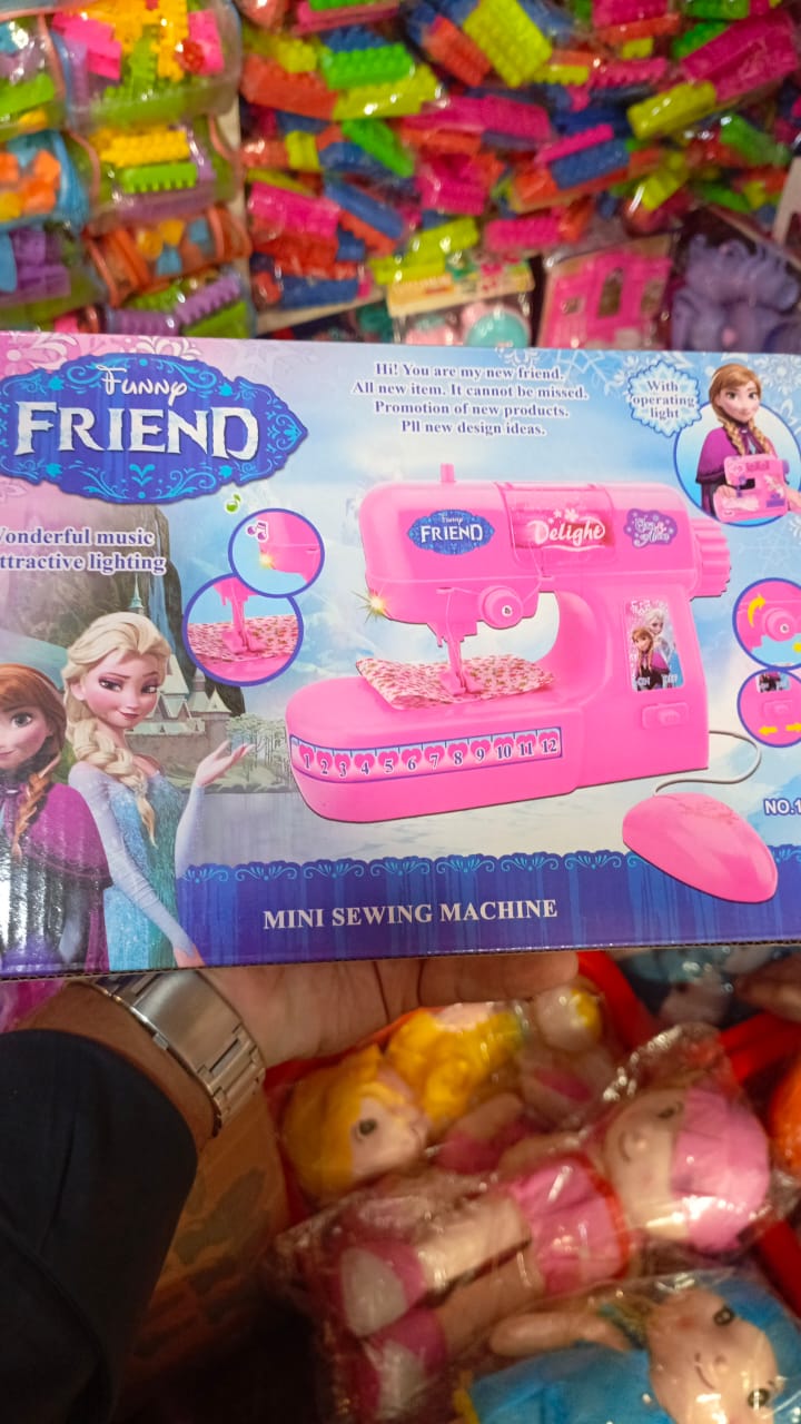 Realistic Sewing Machine Toy For Kids - Image 4