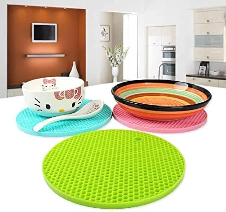 Multifunction Original Heat Resistant Silicone Mat Nonslip Pads Pot Holder Table Place mat (random color) - Image 5