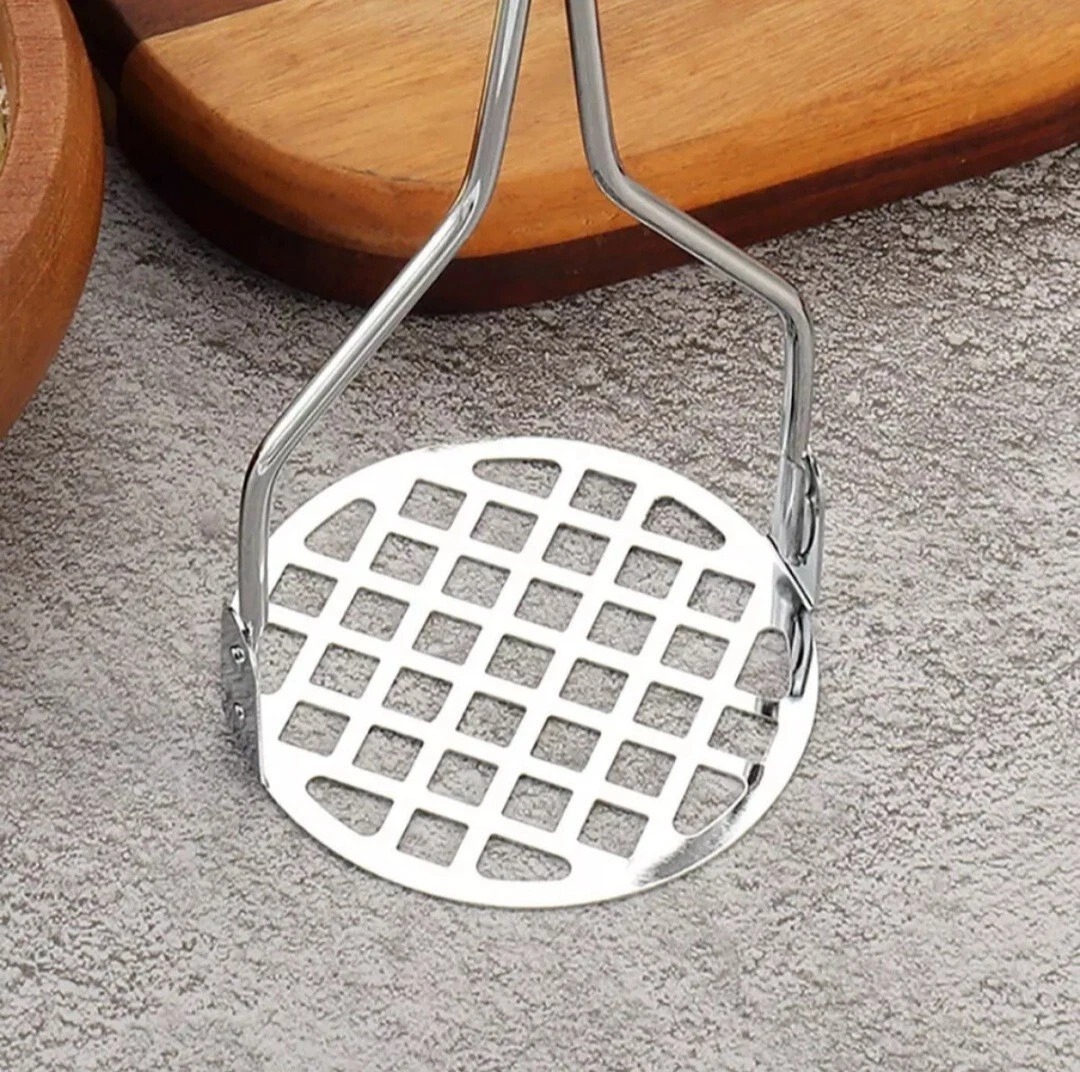 Potato Masher Stainless Steel Manual Kitchen Vegetable Ricer Fruit Banana Egg Crusher Tool - Random Color - Image 6