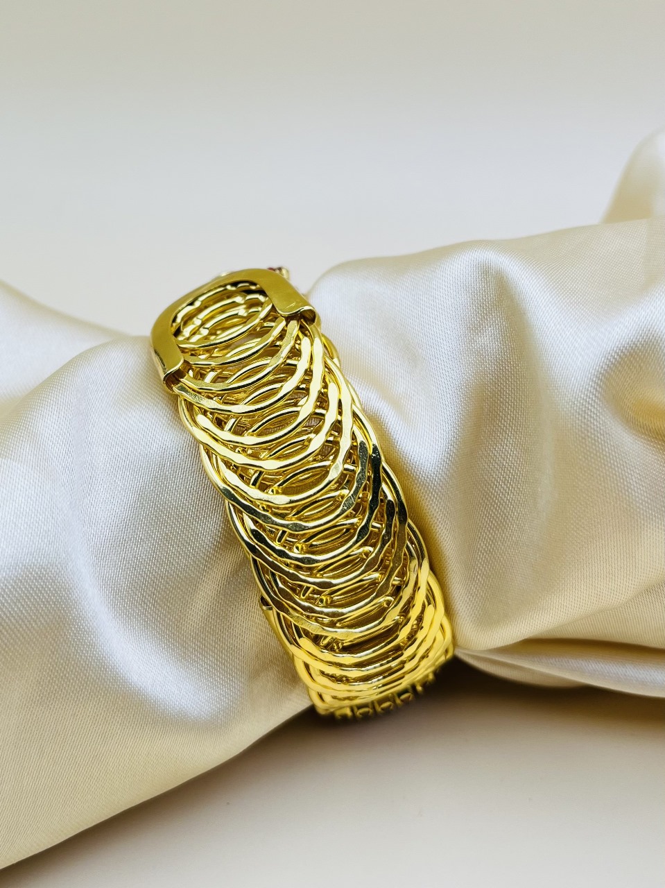 Imported Royal Sapphire Glam Bracelet | Golden Sapphire Elegance Bracelet | Adjustable Bracelet – Best Quality Artificial Bracelet For Girls & Women ( Random Color ) - Image 3