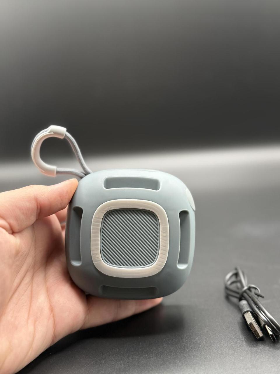 TG659 Bluetooth Outdoor Sports Mini Speaker - Portable Wireless TWS Speaker for Travel & Gifts - Image 4