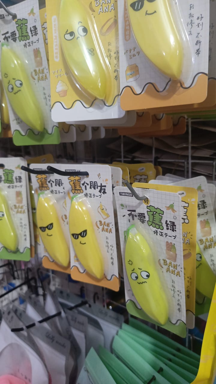 Banana Shaped Correction Tape - Fun & Portable Eraser Tool for Paper, Labels, and More - 14cm - Image 13