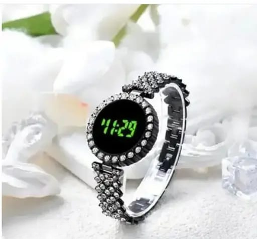 Ladies Round Dial Digital Watch - Image 2