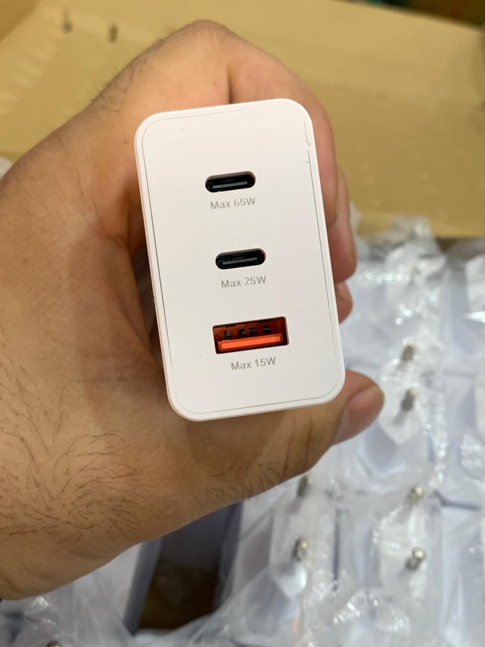 65W PD Fast Charging Adapter – Samsung Compatible - Image 4